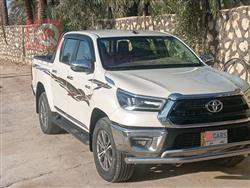 تويوتا هايلوكس